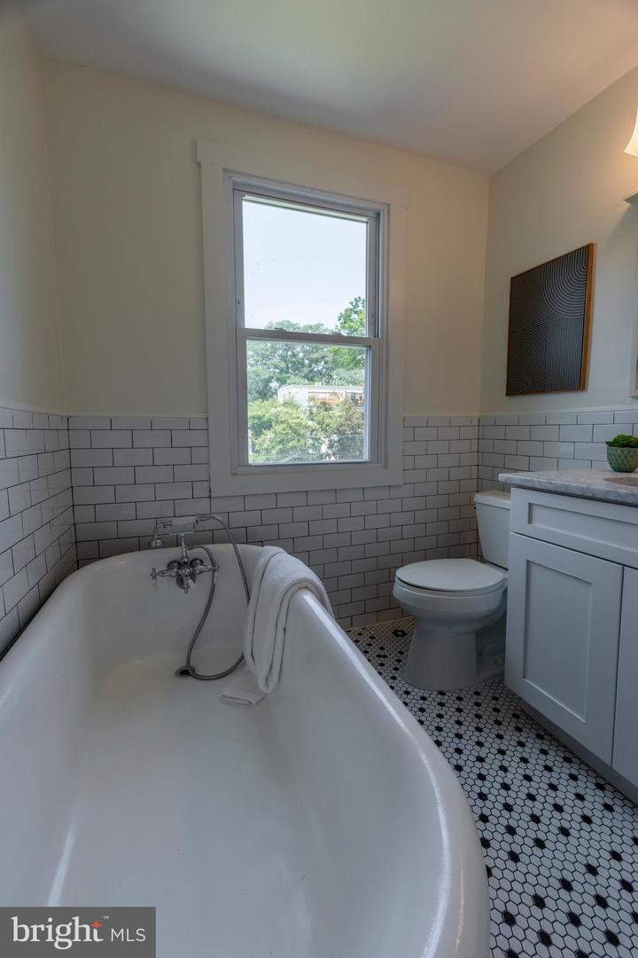 1355 MONTAGUE ST NW, WASHINGTON, District Of Columbia 20011, 6 Bedrooms Bedrooms, ,4 BathroomsBathrooms,Residential,For sale,1355 MONTAGUE ST NW,DCDC2209252 MLS # DCDC2209252