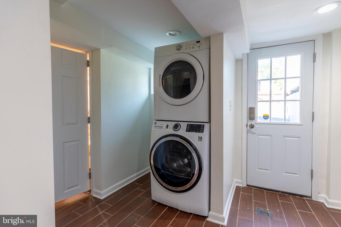 1355 MONTAGUE ST NW, WASHINGTON, District Of Columbia 20011, 6 Bedrooms Bedrooms, ,4 BathroomsBathrooms,Residential,For sale,1355 MONTAGUE ST NW,DCDC2209252 MLS # DCDC2209252