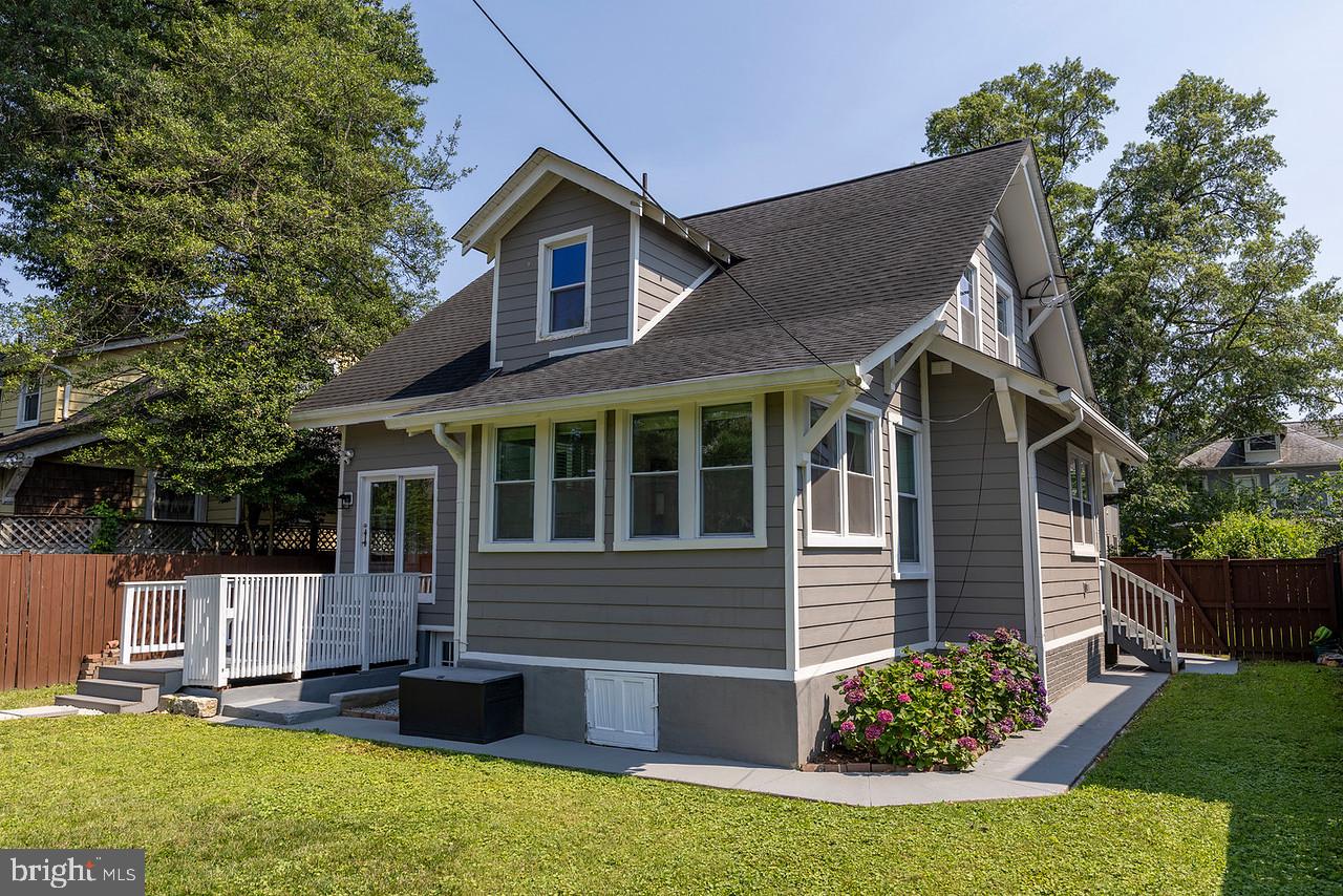 1355 MONTAGUE ST NW, WASHINGTON, District Of Columbia 20011, 6 Bedrooms Bedrooms, ,4 BathroomsBathrooms,Residential,For sale,1355 MONTAGUE ST NW,DCDC2209252 MLS # DCDC2209252