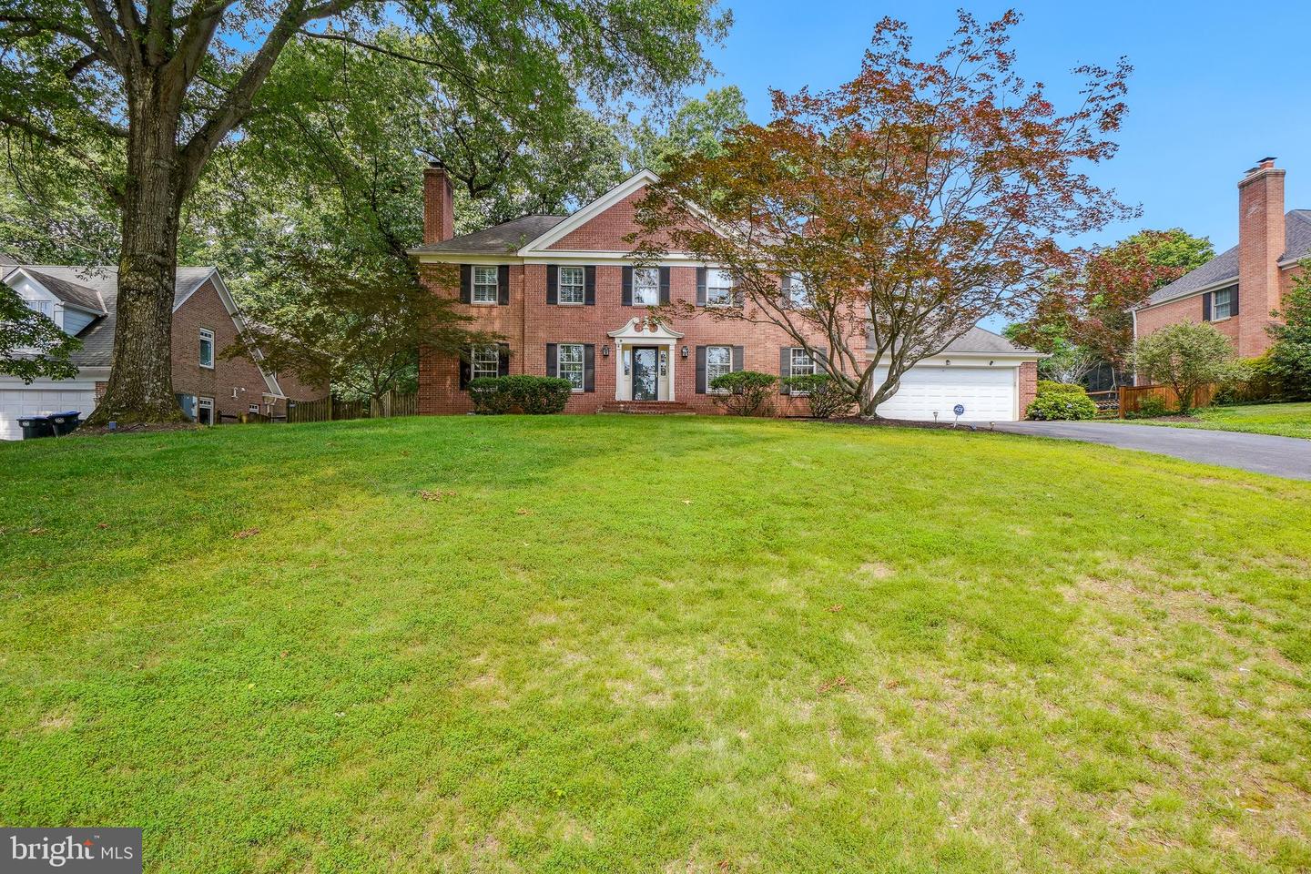 1210 SUFFIELD DR, MCLEAN, Virginia 22101, 4 Bedrooms Bedrooms, ,4 BathroomsBathrooms,Residential,For sale,1210 SUFFIELD DR,VAFX2254124 MLS # VAFX2254124