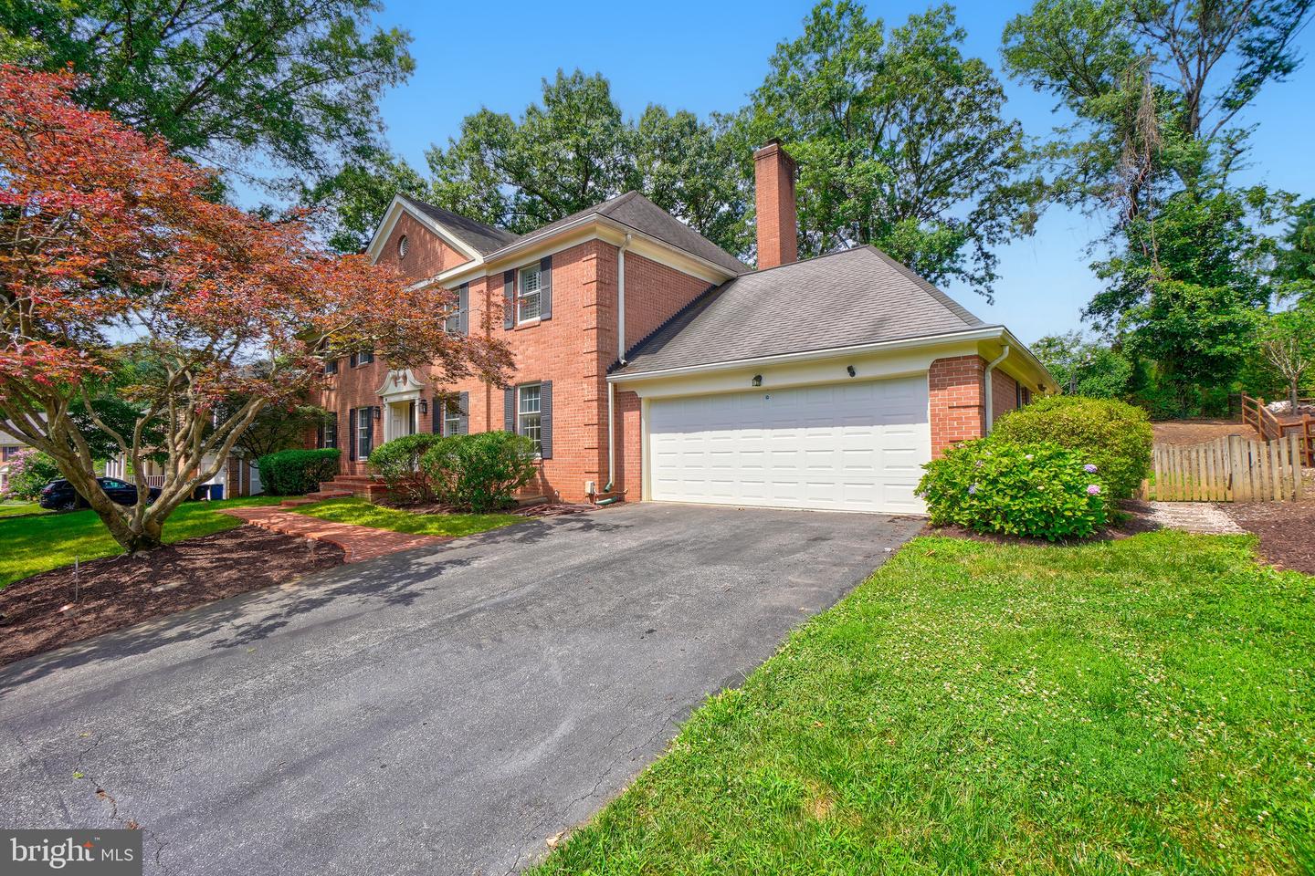 1210 SUFFIELD DR, MCLEAN, Virginia 22101, 4 Bedrooms Bedrooms, ,4 BathroomsBathrooms,Residential,For sale,1210 SUFFIELD DR,VAFX2254124 MLS # VAFX2254124