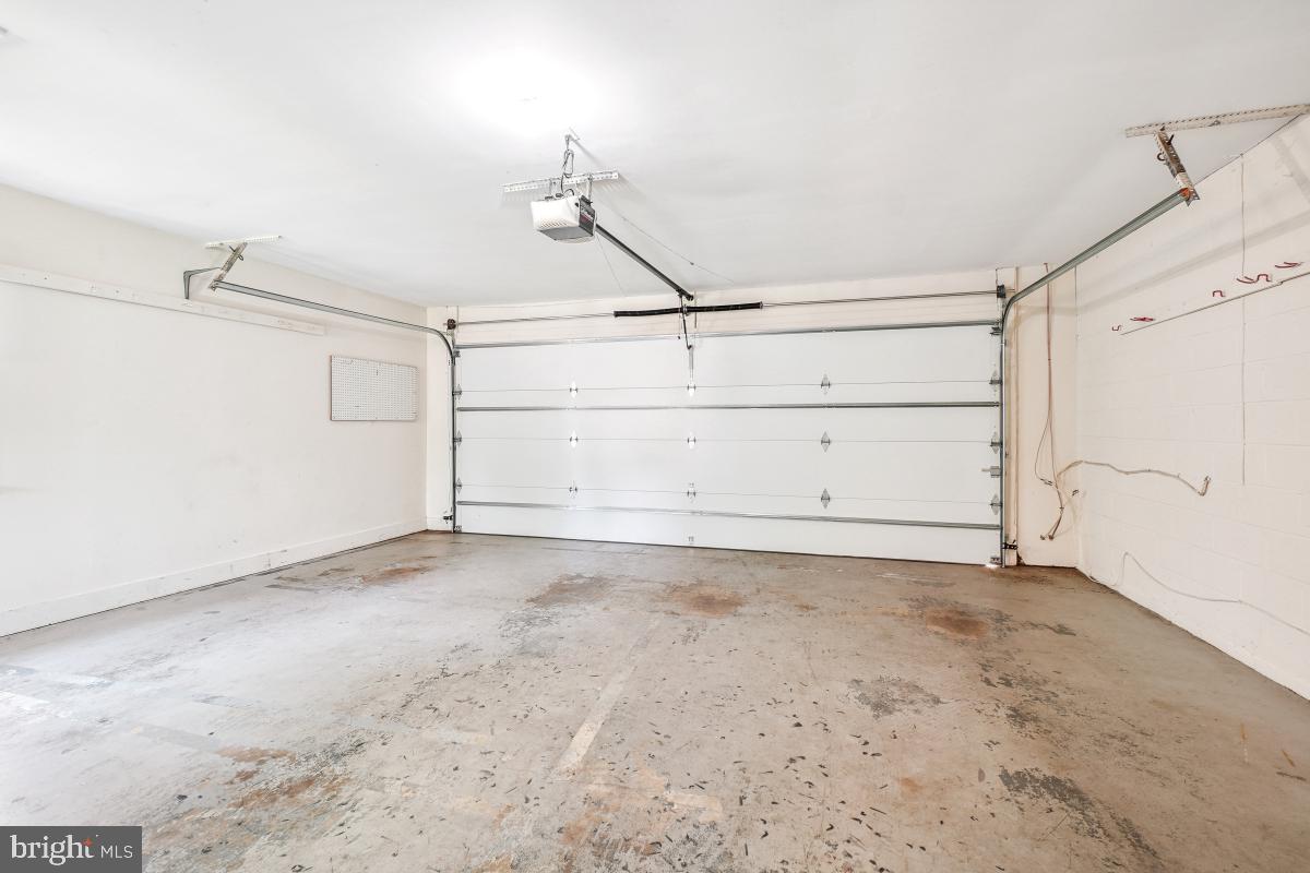1210 SUFFIELD DR, MCLEAN, Virginia 22101, 4 Bedrooms Bedrooms, ,4 BathroomsBathrooms,Residential,For sale,1210 SUFFIELD DR,VAFX2254124 MLS # VAFX2254124