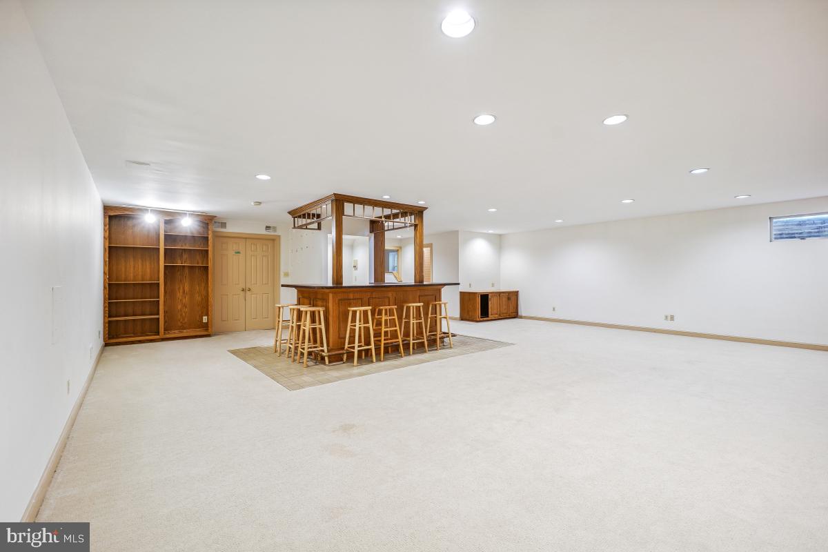 1210 SUFFIELD DR, MCLEAN, Virginia 22101, 4 Bedrooms Bedrooms, ,4 BathroomsBathrooms,Residential,For sale,1210 SUFFIELD DR,VAFX2254124 MLS # VAFX2254124