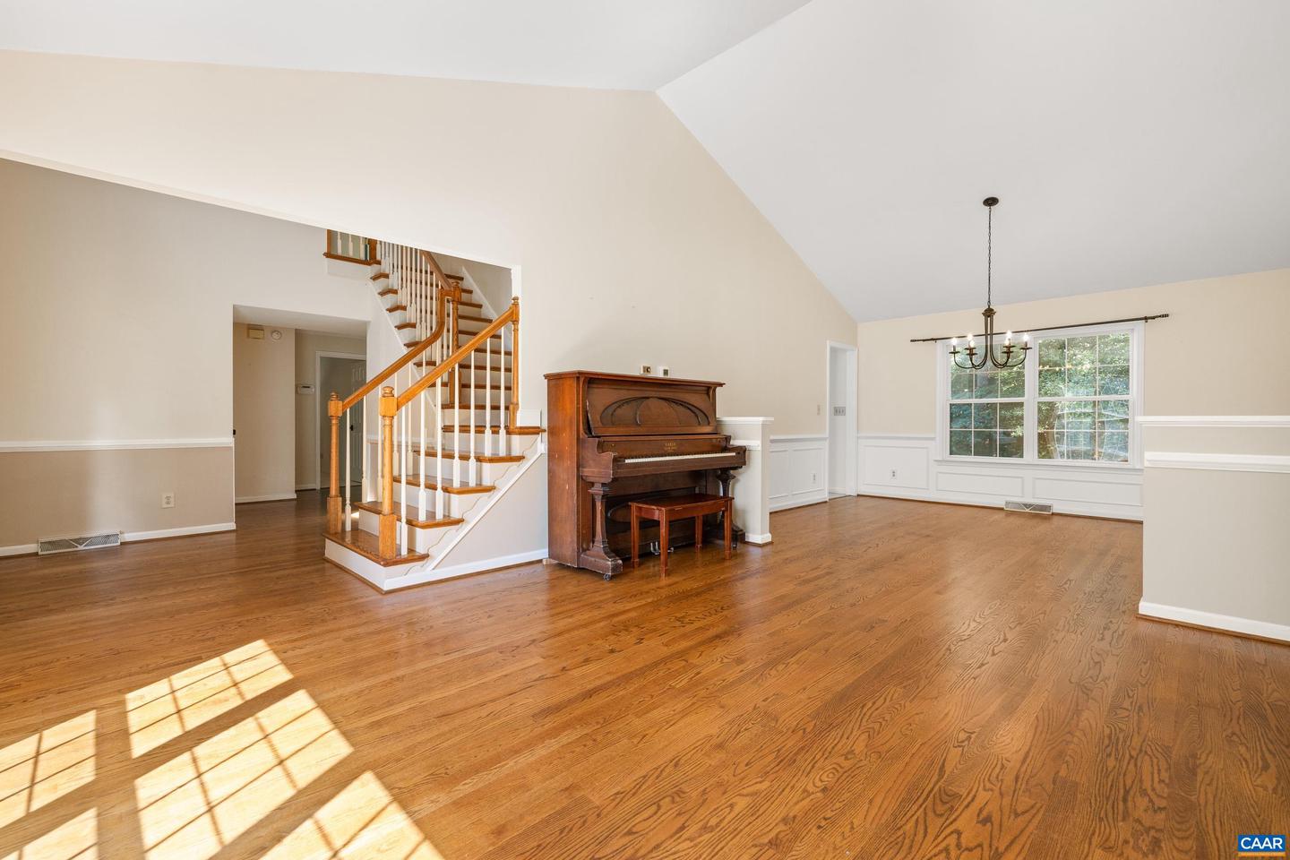 2777 PEPPERVINE CT, CHARLOTTESVILLE, Virginia 22911, 5 Bedrooms Bedrooms, ,3 BathroomsBathrooms,Residential,For sale,2777 PEPPERVINE CT,666469 MLS # 666469