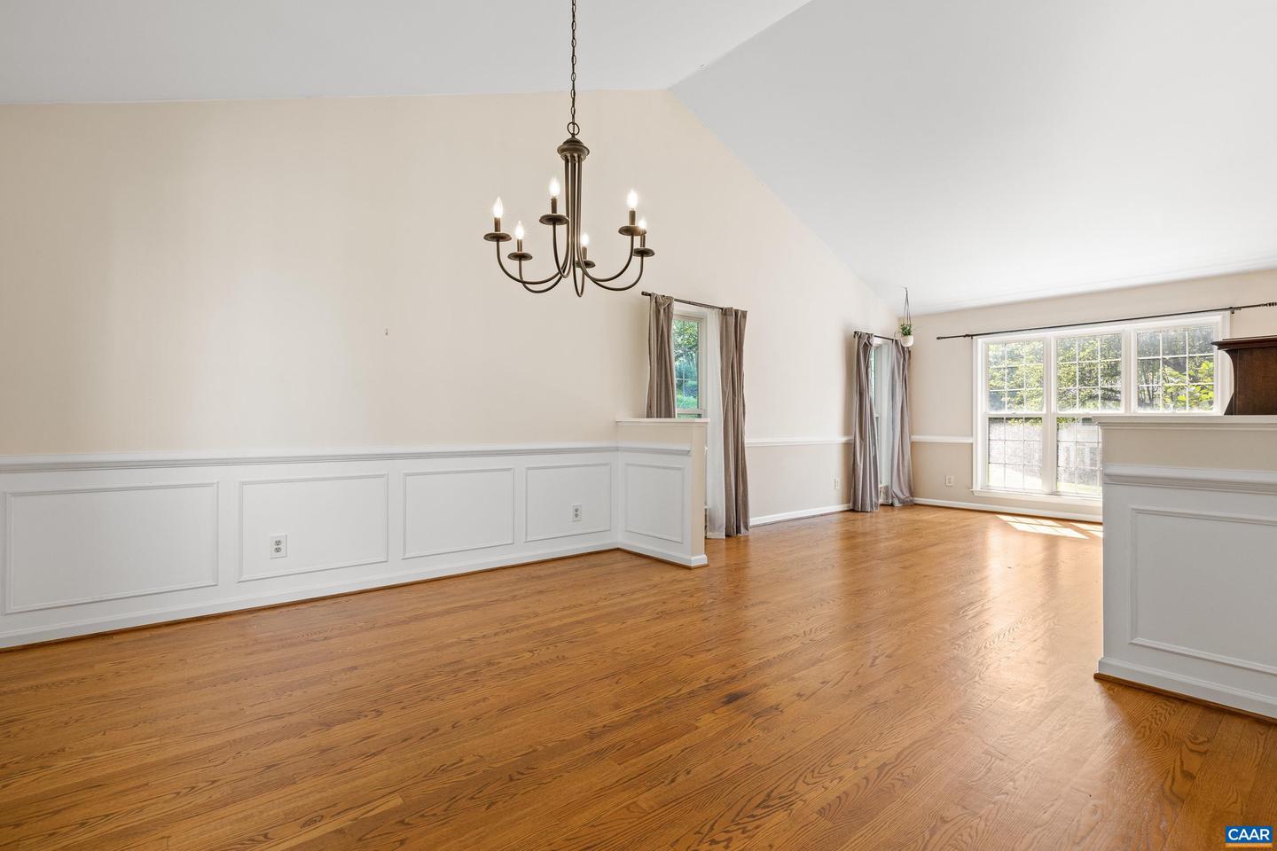 2777 PEPPERVINE CT, CHARLOTTESVILLE, Virginia 22911, 5 Bedrooms Bedrooms, ,3 BathroomsBathrooms,Residential,For sale,2777 PEPPERVINE CT,666469 MLS # 666469