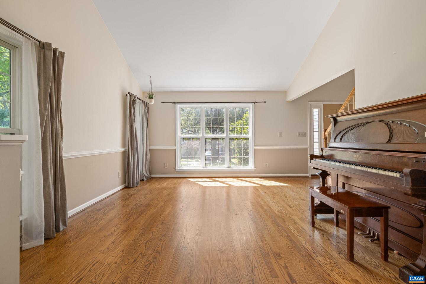2777 PEPPERVINE CT, CHARLOTTESVILLE, Virginia 22911, 5 Bedrooms Bedrooms, ,3 BathroomsBathrooms,Residential,For sale,2777 PEPPERVINE CT,666469 MLS # 666469