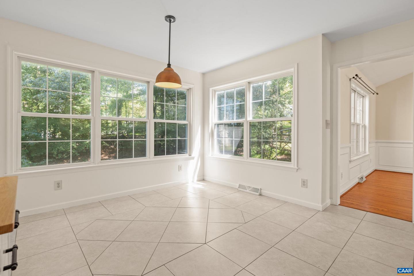 2777 PEPPERVINE CT, CHARLOTTESVILLE, Virginia 22911, 5 Bedrooms Bedrooms, ,3 BathroomsBathrooms,Residential,For sale,2777 PEPPERVINE CT,666469 MLS # 666469