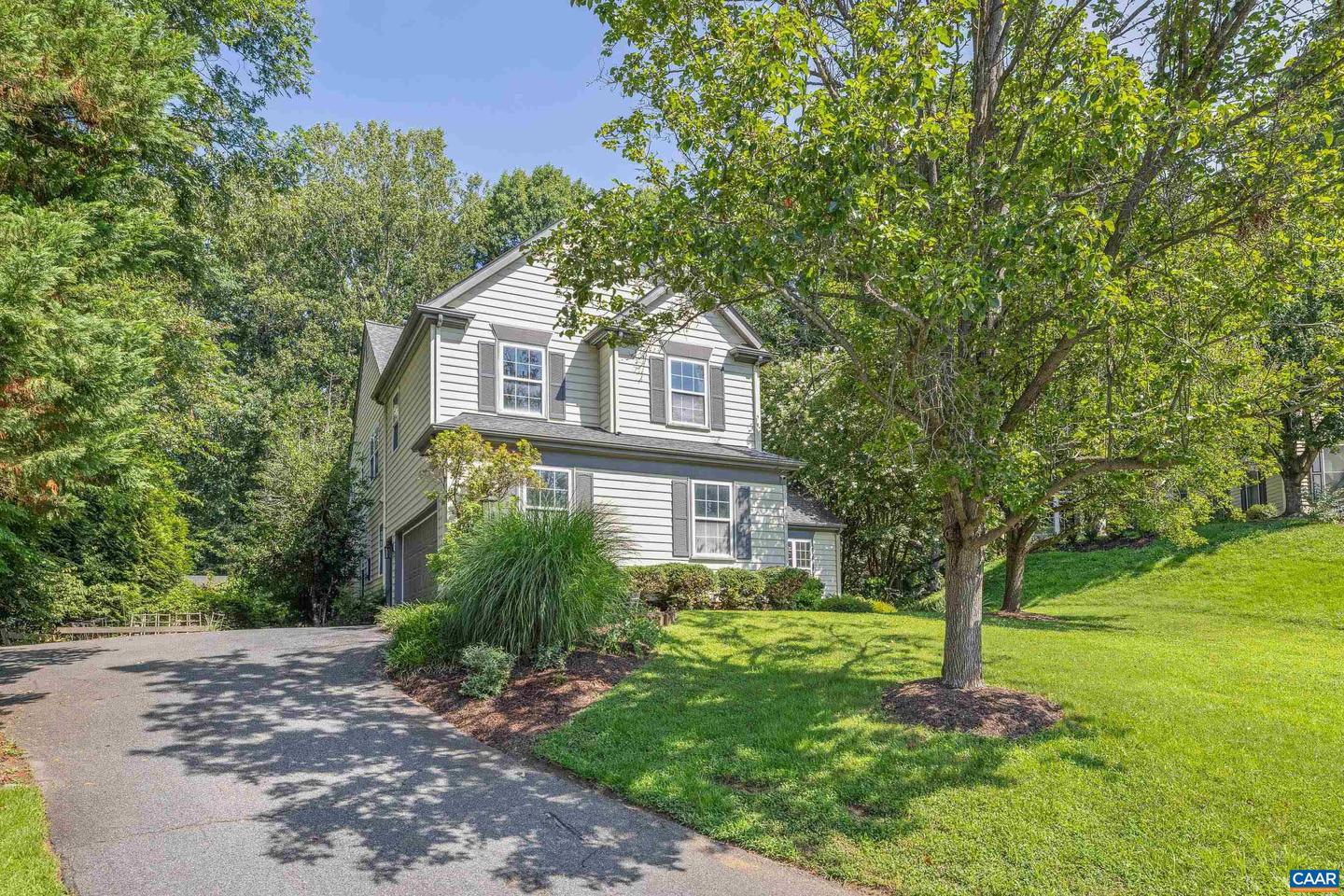 2777 PEPPERVINE CT, CHARLOTTESVILLE, Virginia 22911, 5 Bedrooms Bedrooms, ,3 BathroomsBathrooms,Residential,For sale,2777 PEPPERVINE CT,666469 MLS # 666469