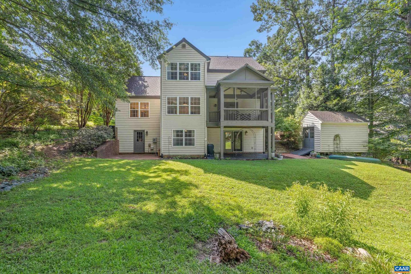2777 PEPPERVINE CT, CHARLOTTESVILLE, Virginia 22911, 5 Bedrooms Bedrooms, ,3 BathroomsBathrooms,Residential,For sale,2777 PEPPERVINE CT,666469 MLS # 666469
