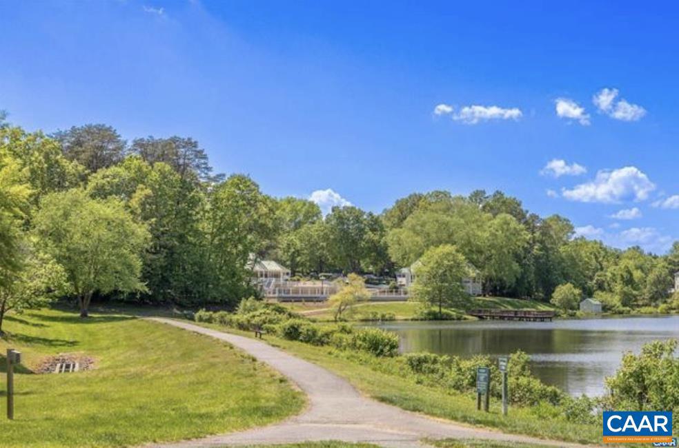 2777 PEPPERVINE CT, CHARLOTTESVILLE, Virginia 22911, 5 Bedrooms Bedrooms, ,3 BathroomsBathrooms,Residential,For sale,2777 PEPPERVINE CT,666469 MLS # 666469
