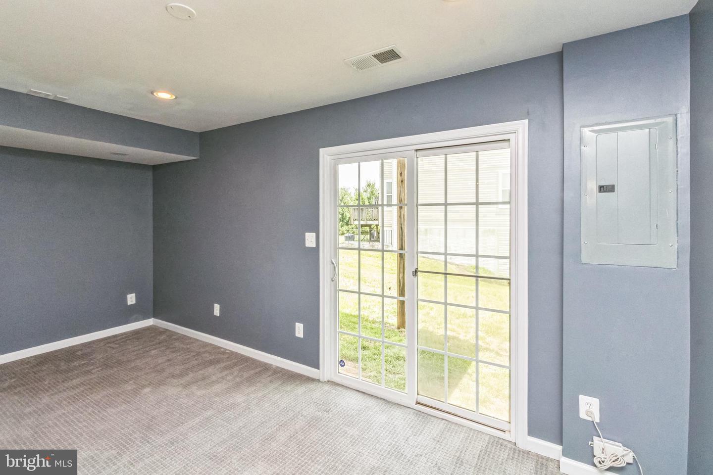 3077 CHINKAPIN OAK LN, WOODBRIDGE, Virginia 22191, 3 Bedrooms Bedrooms, ,3 BathroomsBathrooms,Residential,For sale,3077 CHINKAPIN OAK LN,VAPW2098788 MLS # VAPW2098788