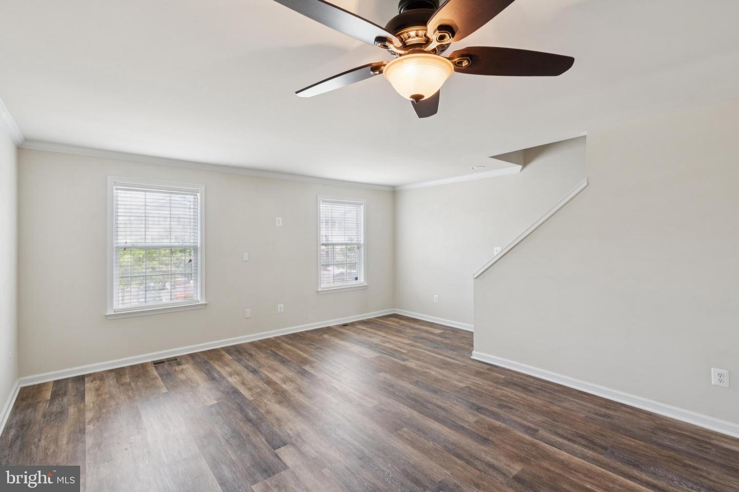 3077 CHINKAPIN OAK LN, WOODBRIDGE, Virginia 22191, 3 Bedrooms Bedrooms, ,3 BathroomsBathrooms,Residential,For sale,3077 CHINKAPIN OAK LN,VAPW2098788 MLS # VAPW2098788