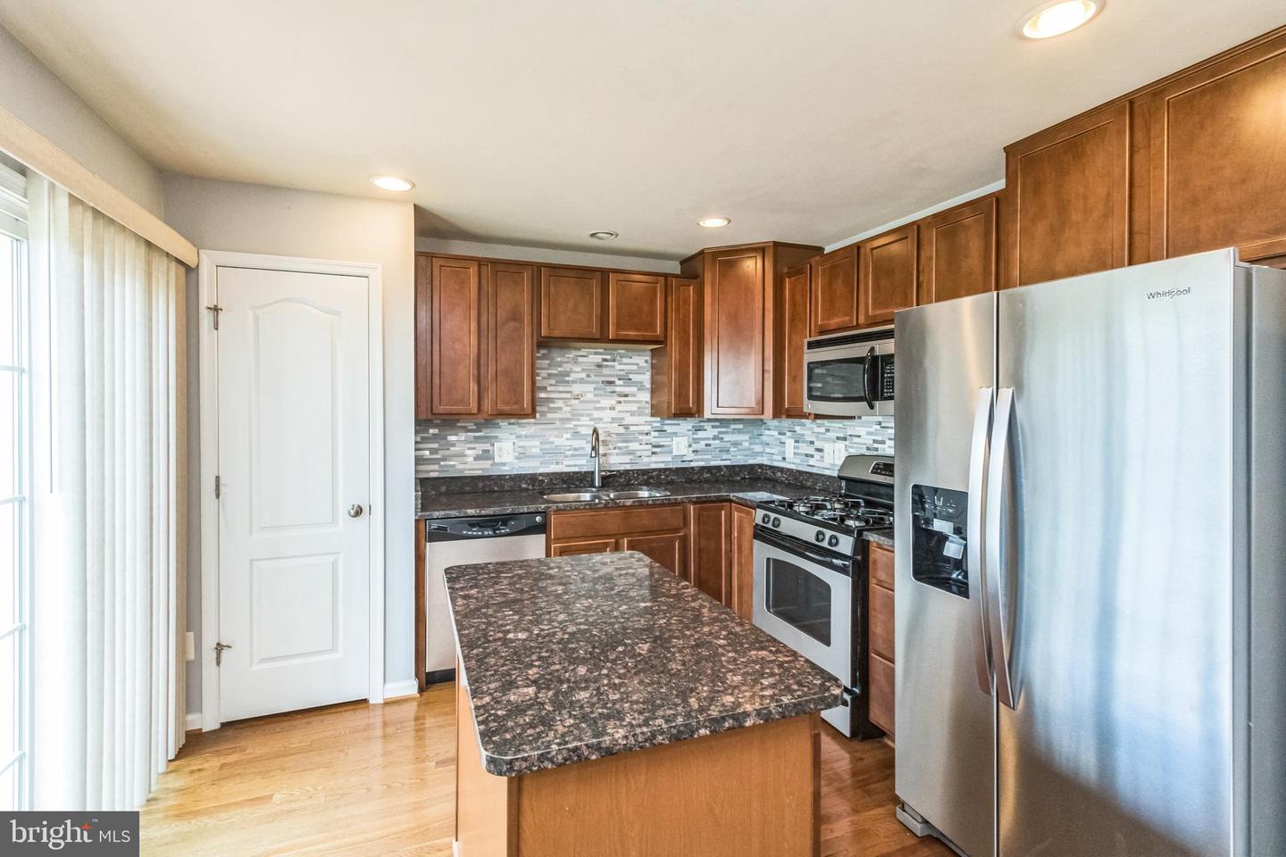 3077 CHINKAPIN OAK LN, WOODBRIDGE, Virginia 22191, 3 Bedrooms Bedrooms, ,3 BathroomsBathrooms,Residential,For sale,3077 CHINKAPIN OAK LN,VAPW2098788 MLS # VAPW2098788