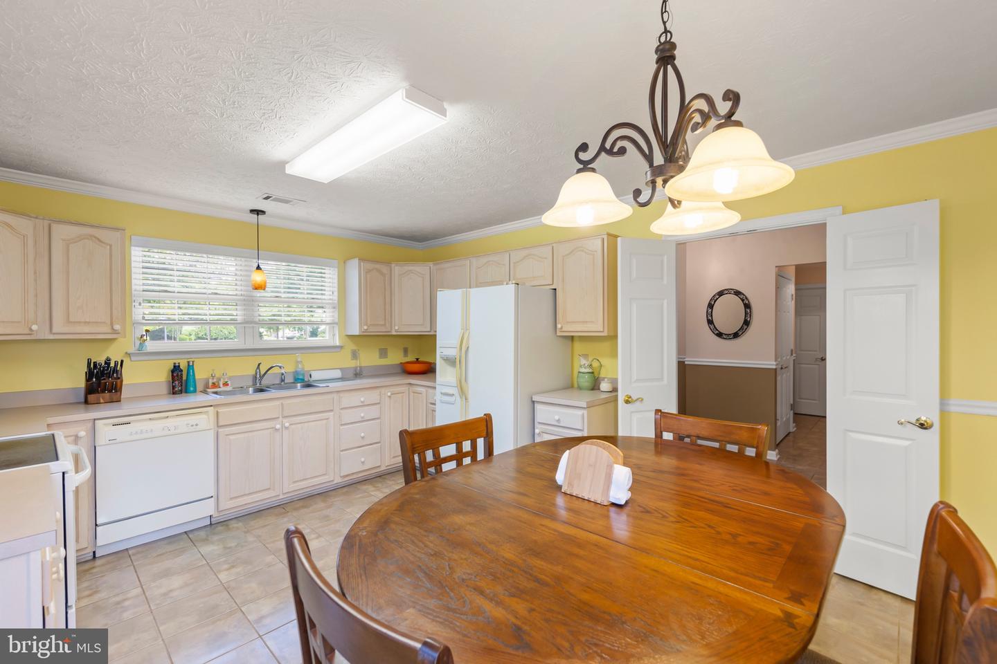 100 CANDLEWICK DR, WINCHESTER, Virginia 22602, 2 Bedrooms Bedrooms, ,2 BathroomsBathrooms,Residential,For sale,100 CANDLEWICK DR,VAFV2035354 MLS # VAFV2035354