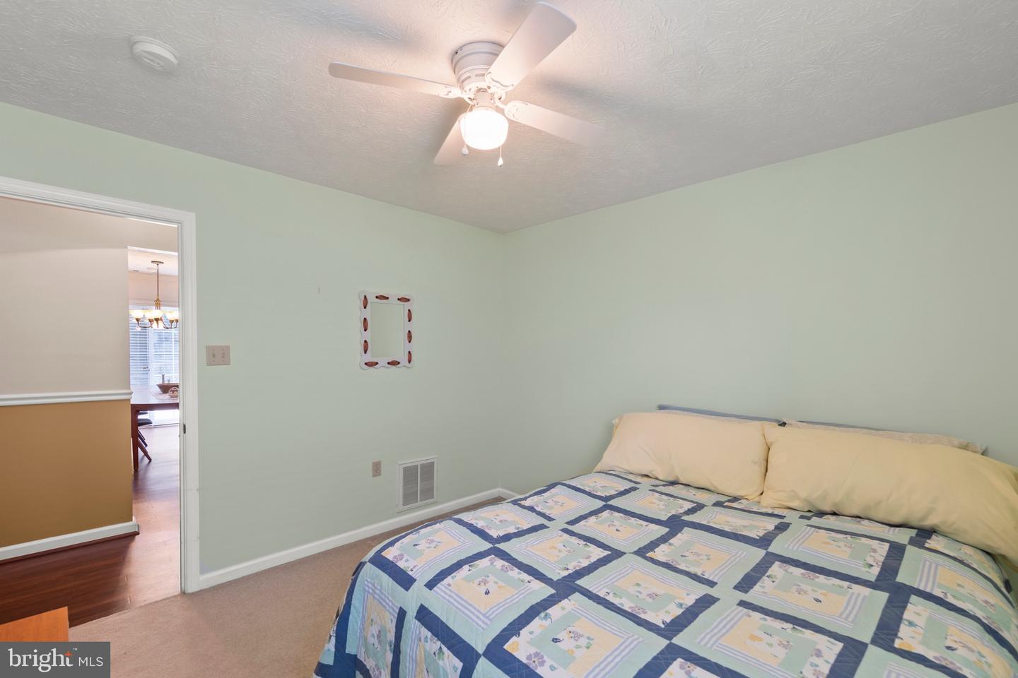100 CANDLEWICK DR, WINCHESTER, Virginia 22602, 2 Bedrooms Bedrooms, ,2 BathroomsBathrooms,Residential,For sale,100 CANDLEWICK DR,VAFV2035354 MLS # VAFV2035354