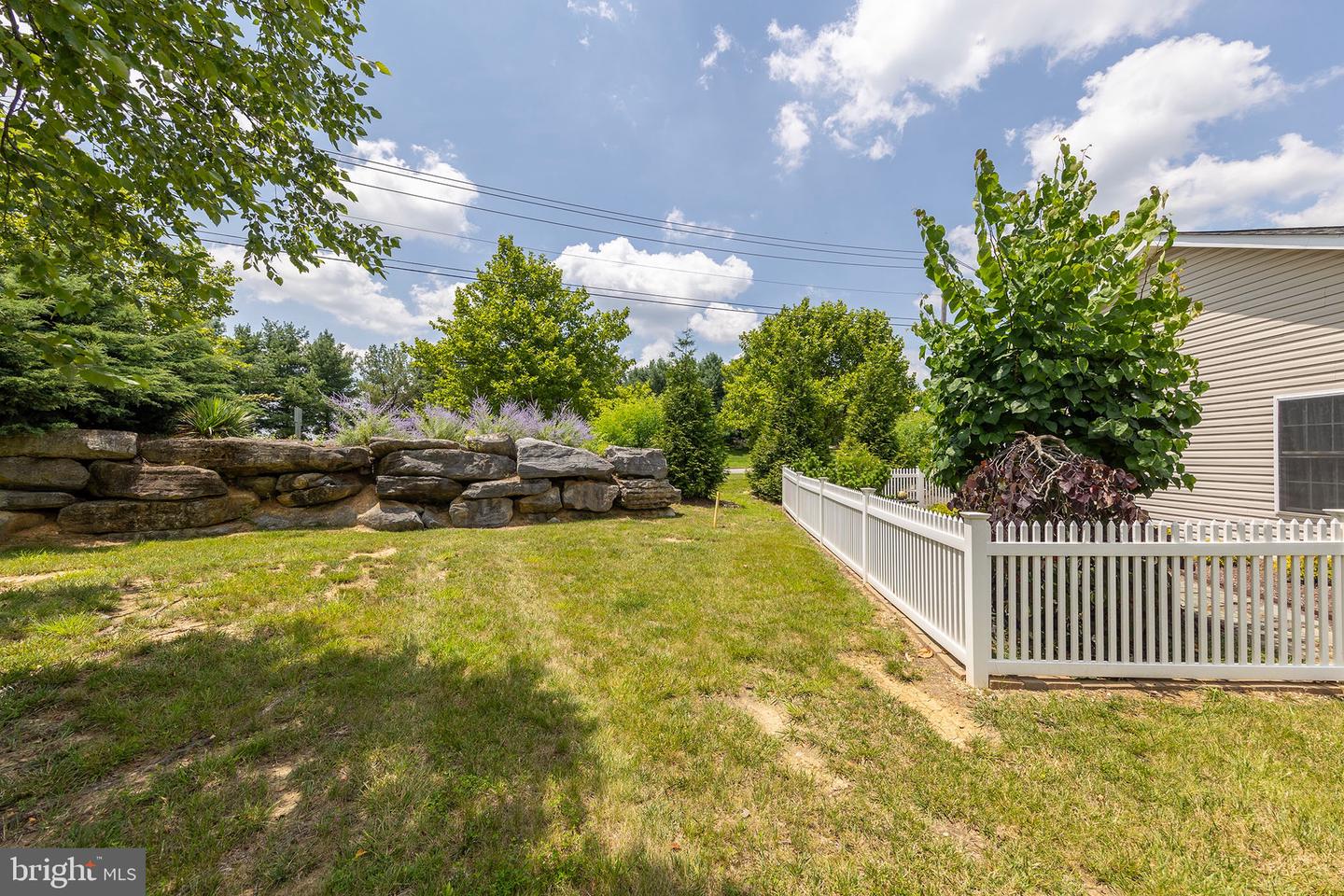 100 CANDLEWICK DR, WINCHESTER, Virginia 22602, 2 Bedrooms Bedrooms, ,2 BathroomsBathrooms,Residential,For sale,100 CANDLEWICK DR,VAFV2035354 MLS # VAFV2035354
