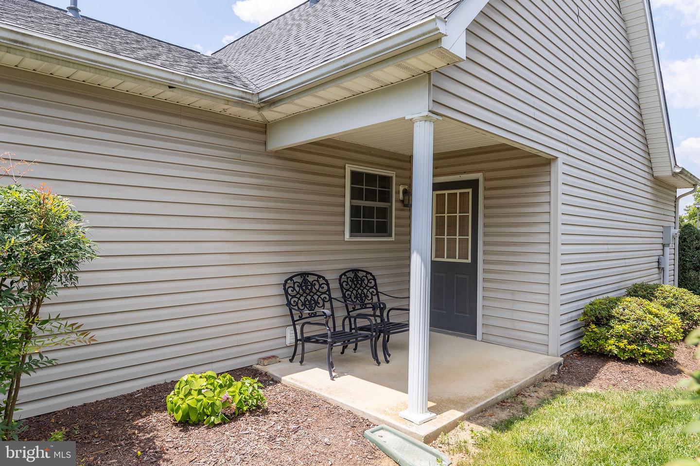 100 CANDLEWICK DR, WINCHESTER, Virginia 22602, 2 Bedrooms Bedrooms, ,2 BathroomsBathrooms,Residential,For sale,100 CANDLEWICK DR,VAFV2035354 MLS # VAFV2035354