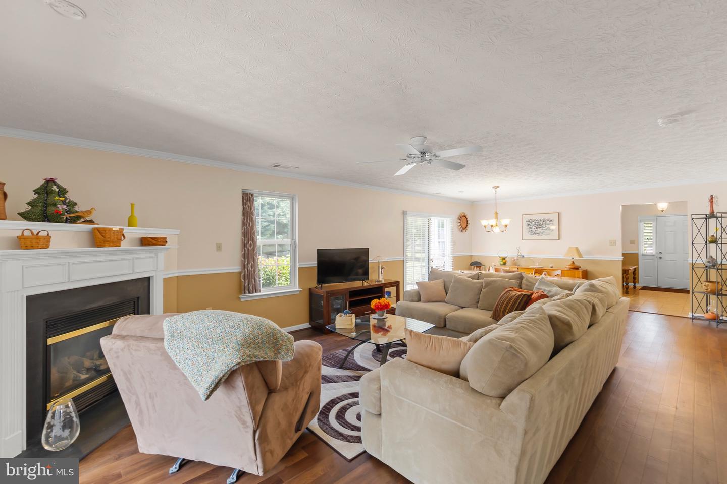 100 CANDLEWICK DR, WINCHESTER, Virginia 22602, 2 Bedrooms Bedrooms, ,2 BathroomsBathrooms,Residential,For sale,100 CANDLEWICK DR,VAFV2035354 MLS # VAFV2035354