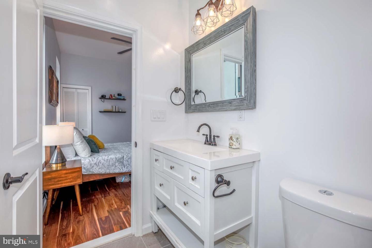 3504 13TH ST NW #15, WASHINGTON, District Of Columbia 20010, 2 Bedrooms Bedrooms, ,2 BathroomsBathrooms,Residential,For sale,3504 13TH ST NW #15,DCDC2209576 MLS # DCDC2209576