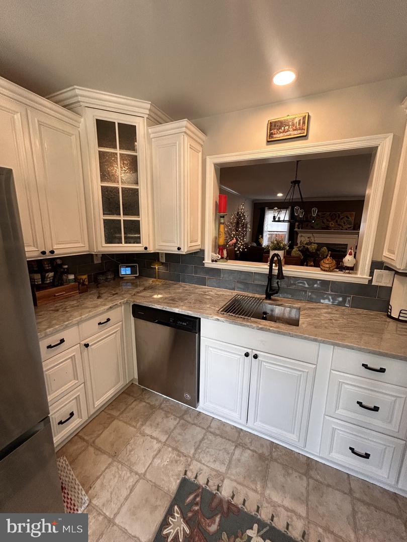 148 WASHINGTON ST, OCCOQUAN, Virginia 22125, 3 Bedrooms Bedrooms, ,2 BathroomsBathrooms,Residential,For sale,148 WASHINGTON ST,VAPW2098830 MLS # VAPW2098830
