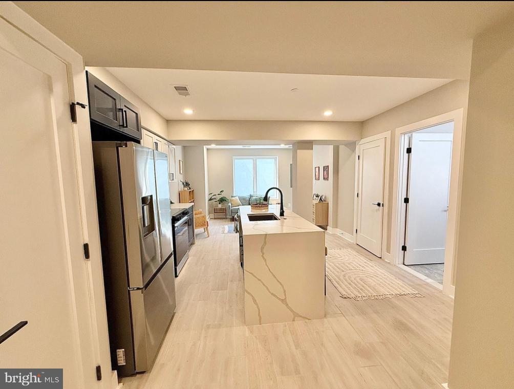 1806 D ST NE #1, WASHINGTON, District Of Columbia 20002, 2 Bedrooms Bedrooms, ,1 BathroomBathrooms,Residential,For sale,1806 D ST NE #1,DCDC2209606 MLS # DCDC2209606