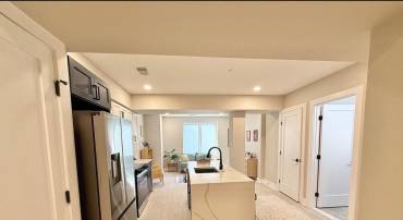 1806 D ST NE #1, WASHINGTON, District Of Columbia 20002, 2 Bedrooms Bedrooms, ,1 BathroomBathrooms,Residential,For sale,1806 D ST NE #1,DCDC2209606 MLS # DCDC2209606