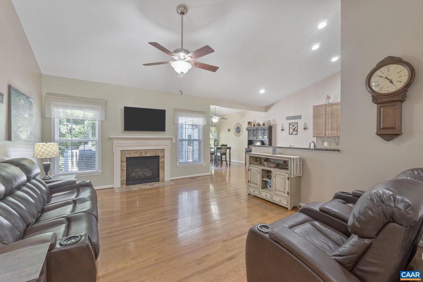 42 LAKEVIEW CT, ZION CROSSROADS, Virginia 22942, 3 Bedrooms Bedrooms, ,2 BathroomsBathrooms,Residential,For sale,42 LAKEVIEW CT,666533 MLS # 666533