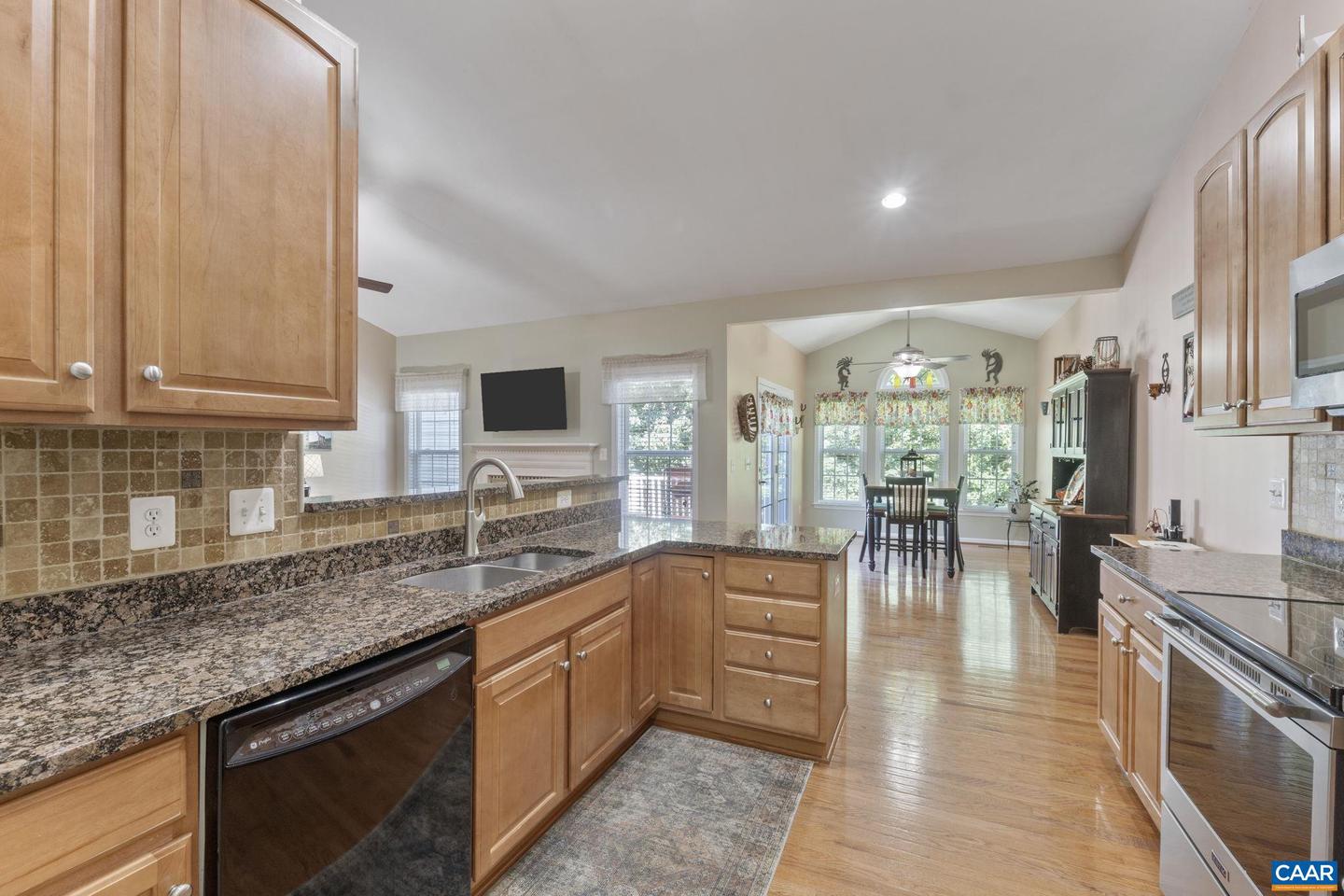42 LAKEVIEW CT, ZION CROSSROADS, Virginia 22942, 3 Bedrooms Bedrooms, ,2 BathroomsBathrooms,Residential,For sale,42 LAKEVIEW CT,666533 MLS # 666533
