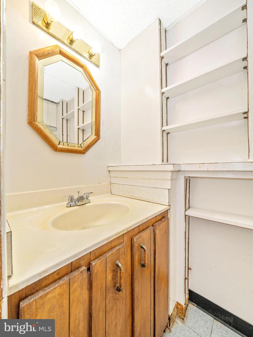 3960 BLAINE ST NE, WASHINGTON, District Of Columbia 20019, 3 Bedrooms Bedrooms, ,1 BathroomBathrooms,Residential,For sale,3960 BLAINE ST NE,DCDC2209616 MLS # DCDC2209616