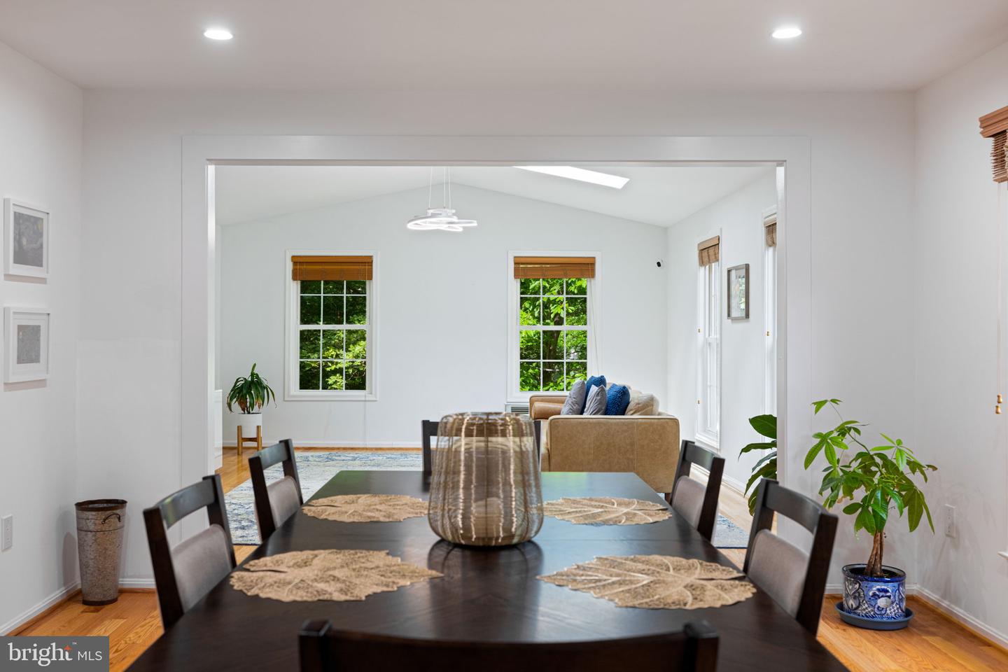 10809 DAYFLOWER CT, RESTON, Virginia 20191, 4 Bedrooms Bedrooms, ,3 BathroomsBathrooms,Residential,For sale,10809 DAYFLOWER CT,VAFX2254558 MLS # VAFX2254558
