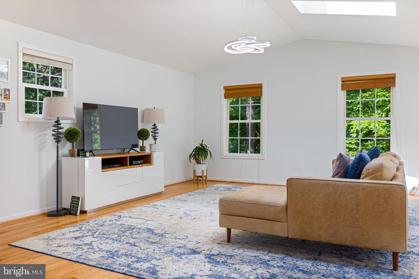 10809 DAYFLOWER CT, RESTON, Virginia 20191, 4 Bedrooms Bedrooms, ,3 BathroomsBathrooms,Residential,For sale,10809 DAYFLOWER CT,VAFX2254558 MLS # VAFX2254558