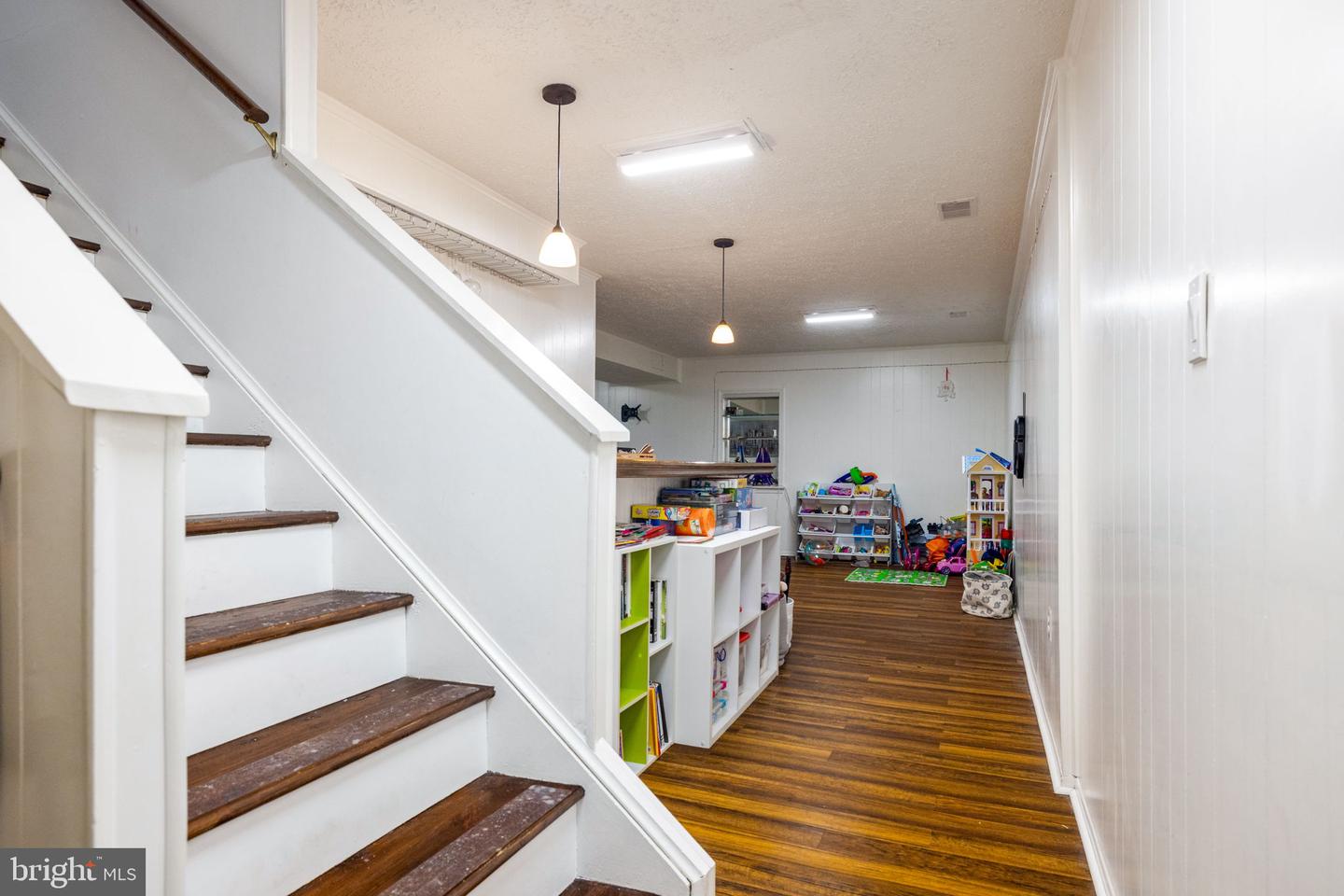 10809 DAYFLOWER CT, RESTON, Virginia 20191, 4 Bedrooms Bedrooms, ,3 BathroomsBathrooms,Residential,For sale,10809 DAYFLOWER CT,VAFX2254558 MLS # VAFX2254558