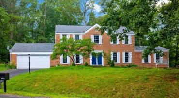 10809 DAYFLOWER CT, RESTON, Virginia 20191, 4 Bedrooms Bedrooms, ,3 BathroomsBathrooms,Residential,For sale,10809 DAYFLOWER CT,VAFX2254558 MLS # VAFX2254558