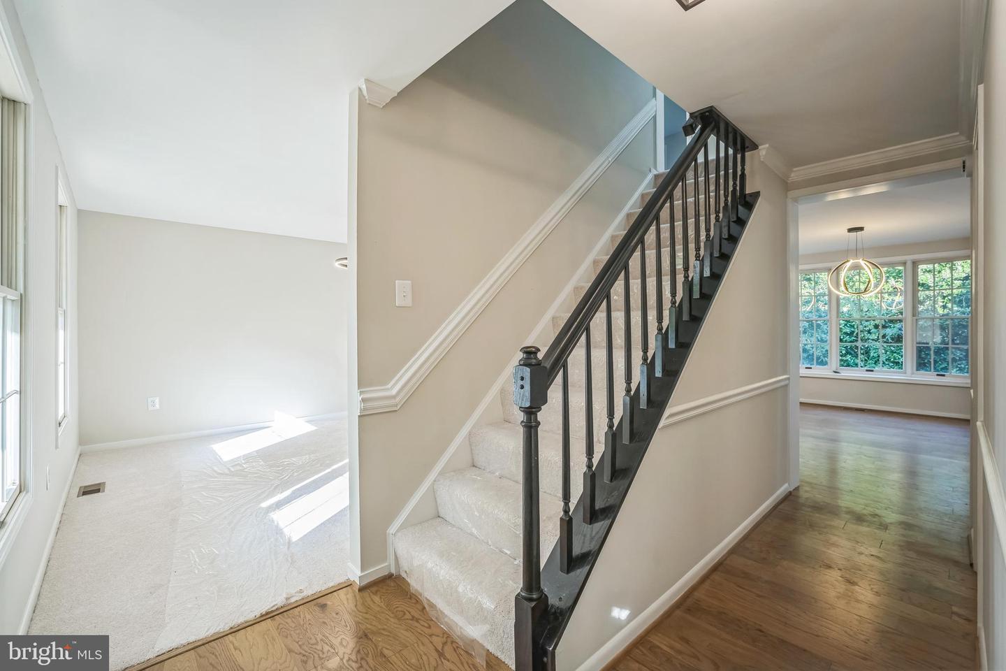 13644 SHREVE ST, CENTREVILLE, Virginia 20120, 4 Bedrooms Bedrooms, ,3 BathroomsBathrooms,Residential,For sale,13644 SHREVE ST,VAFX2254562 MLS # VAFX2254562