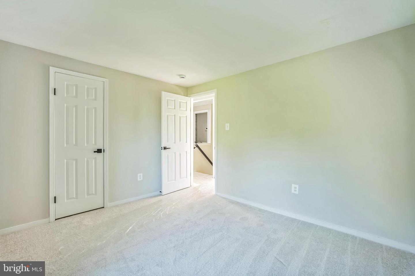 13644 SHREVE ST, CENTREVILLE, Virginia 20120, 4 Bedrooms Bedrooms, ,3 BathroomsBathrooms,Residential,For sale,13644 SHREVE ST,VAFX2254562 MLS # VAFX2254562