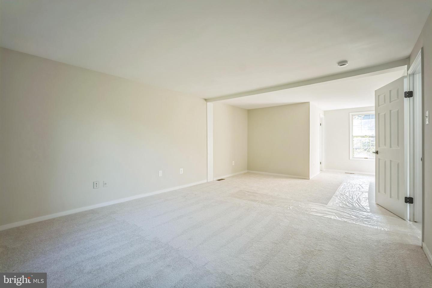 13644 SHREVE ST, CENTREVILLE, Virginia 20120, 4 Bedrooms Bedrooms, ,3 BathroomsBathrooms,Residential,For sale,13644 SHREVE ST,VAFX2254562 MLS # VAFX2254562