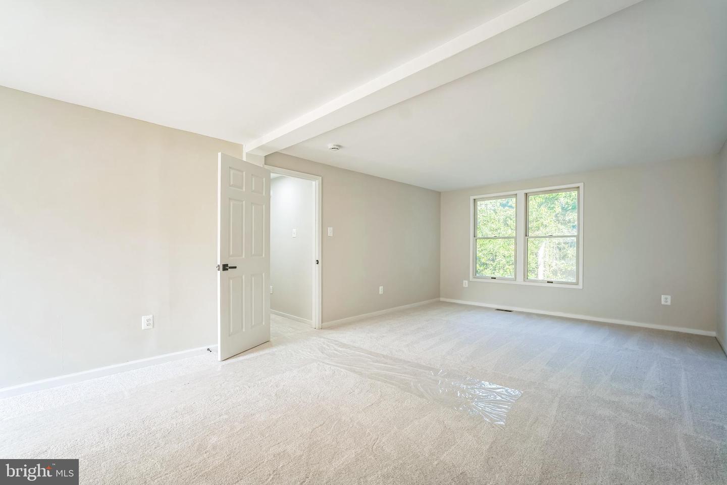 13644 SHREVE ST, CENTREVILLE, Virginia 20120, 4 Bedrooms Bedrooms, ,3 BathroomsBathrooms,Residential,For sale,13644 SHREVE ST,VAFX2254562 MLS # VAFX2254562