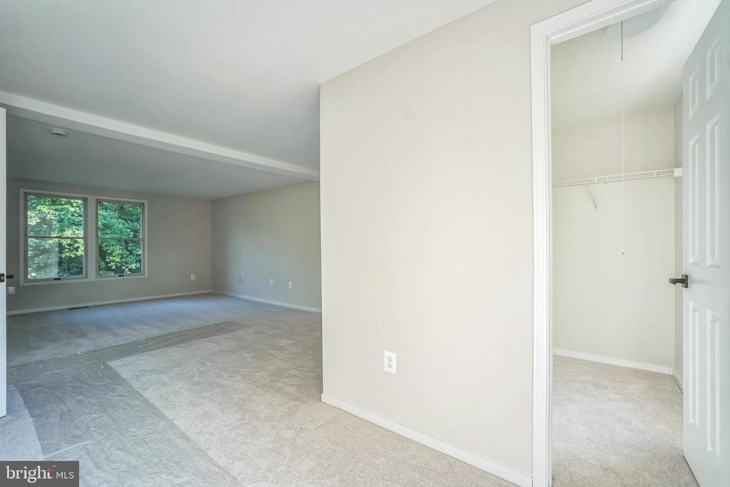 13644 SHREVE ST, CENTREVILLE, Virginia 20120, 4 Bedrooms Bedrooms, ,3 BathroomsBathrooms,Residential,For sale,13644 SHREVE ST,VAFX2254562 MLS # VAFX2254562
