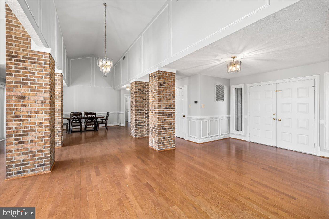 20 CESSNA LN, FREDERICKSBURG, Virginia 22405, 7 Bedrooms Bedrooms, ,7 BathroomsBathrooms,Residential,For sale,20 CESSNA LN,VAST2040632 MLS # VAST2040632