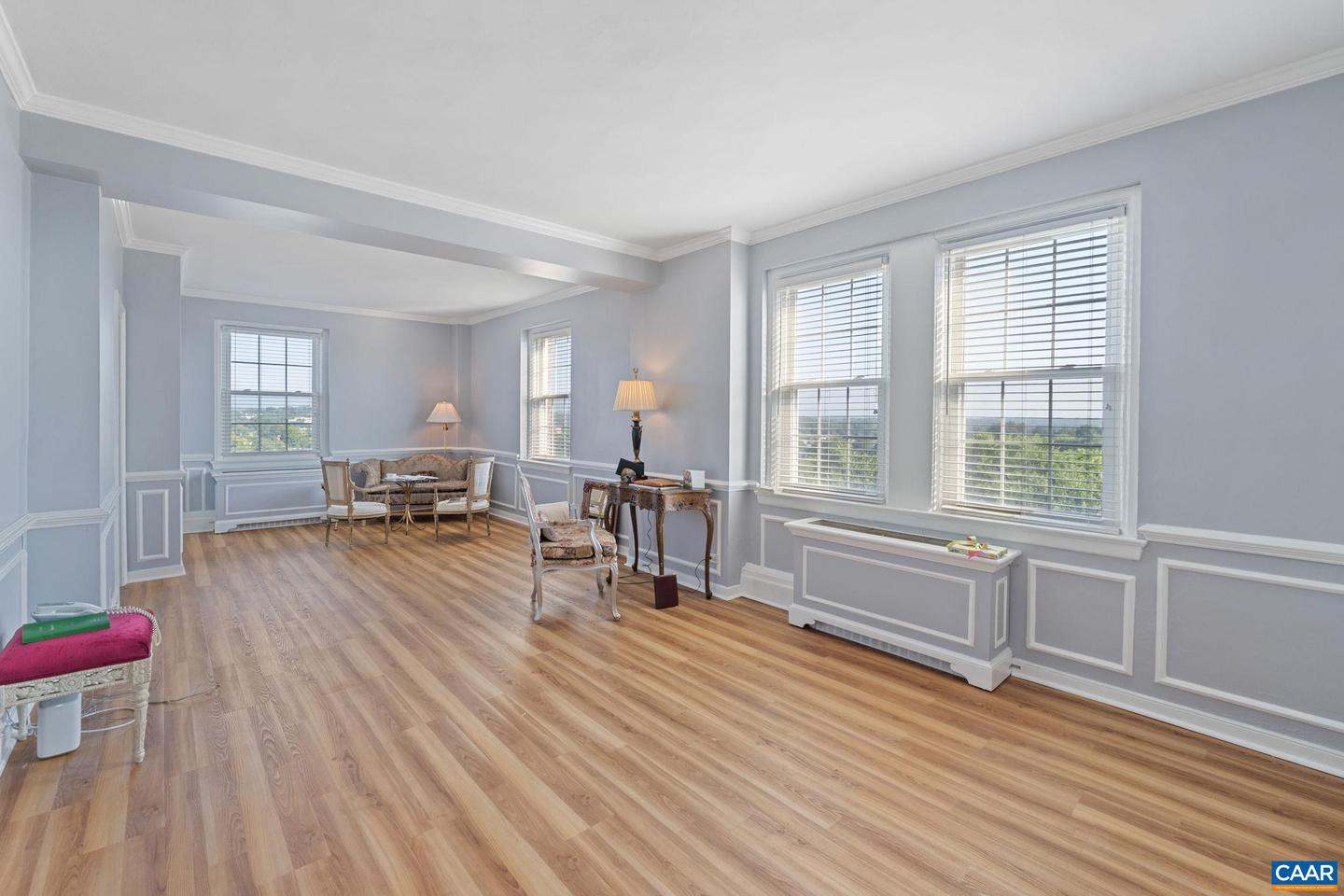 500 COURT SQ #901, CHARLOTTESVILLE, Virginia 22902, 1 Bedroom Bedrooms, ,1 BathroomBathrooms,Residential,For sale,500 COURT SQ #901,666534 MLS # 666534