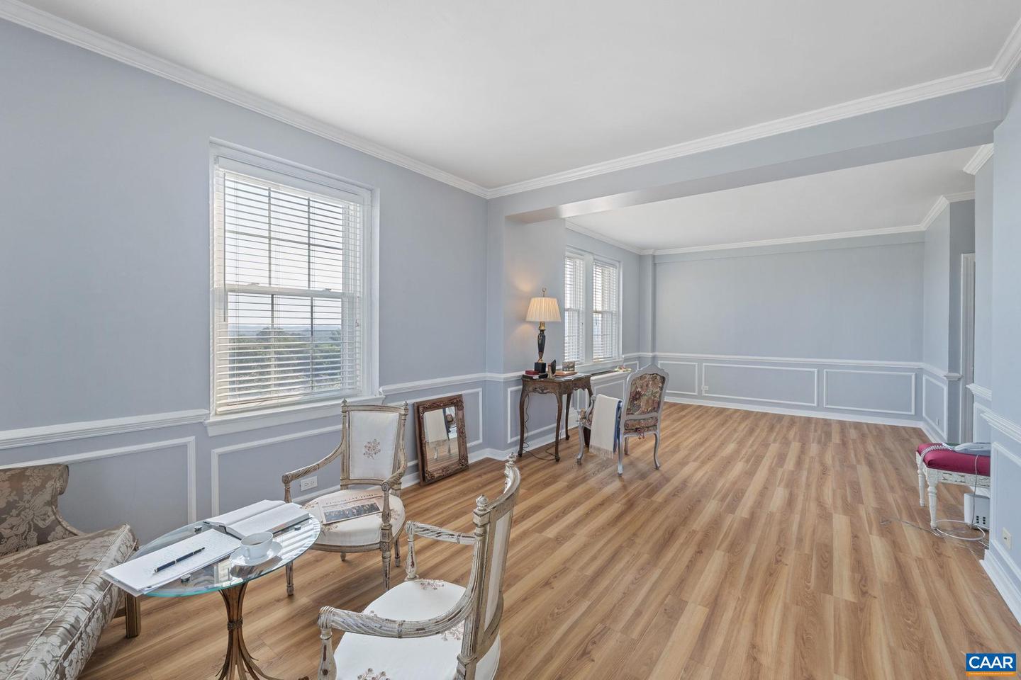 500 COURT SQ #901, CHARLOTTESVILLE, Virginia 22902, 1 Bedroom Bedrooms, ,1 BathroomBathrooms,Residential,For sale,500 COURT SQ #901,666534 MLS # 666534