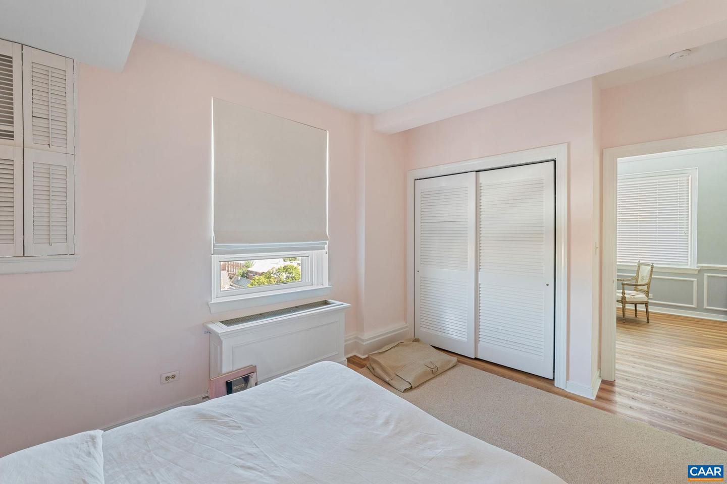 500 COURT SQ #901, CHARLOTTESVILLE, Virginia 22902, 1 Bedroom Bedrooms, ,1 BathroomBathrooms,Residential,For sale,500 COURT SQ #901,666534 MLS # 666534