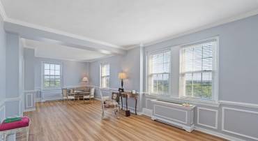 500 COURT SQ #901, CHARLOTTESVILLE, Virginia 22902, 1 Bedroom Bedrooms, ,1 BathroomBathrooms,Residential,For sale,500 COURT SQ #901,666534 MLS # 666534