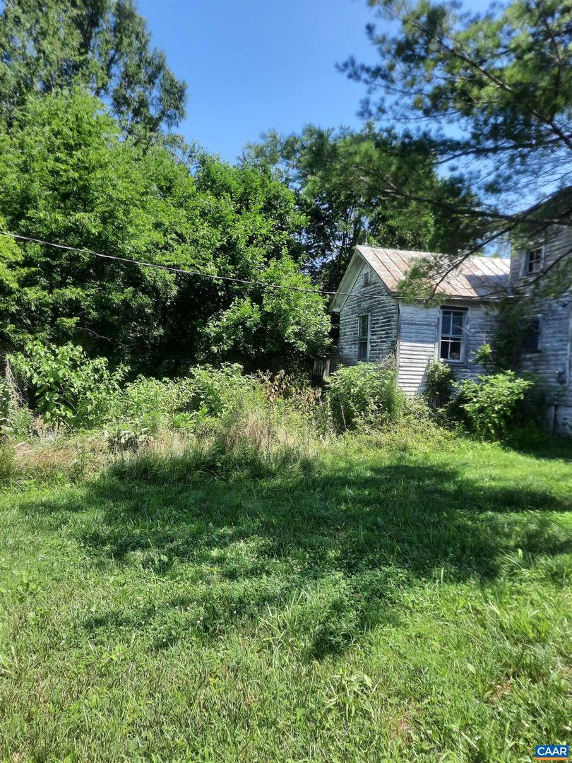 2744 MANSFIELD RD, LOUISA, Virginia 23093, 3 Bedrooms Bedrooms, ,2 BathroomsBathrooms,Residential,For sale,2744 MANSFIELD RD,666535 MLS # 666535