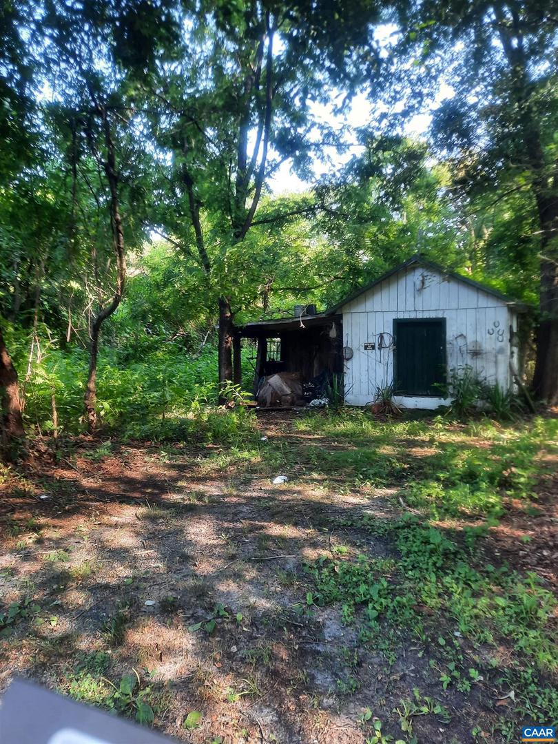2744 MANSFIELD RD, LOUISA, Virginia 23093, 3 Bedrooms Bedrooms, ,2 BathroomsBathrooms,Residential,For sale,2744 MANSFIELD RD,666535 MLS # 666535