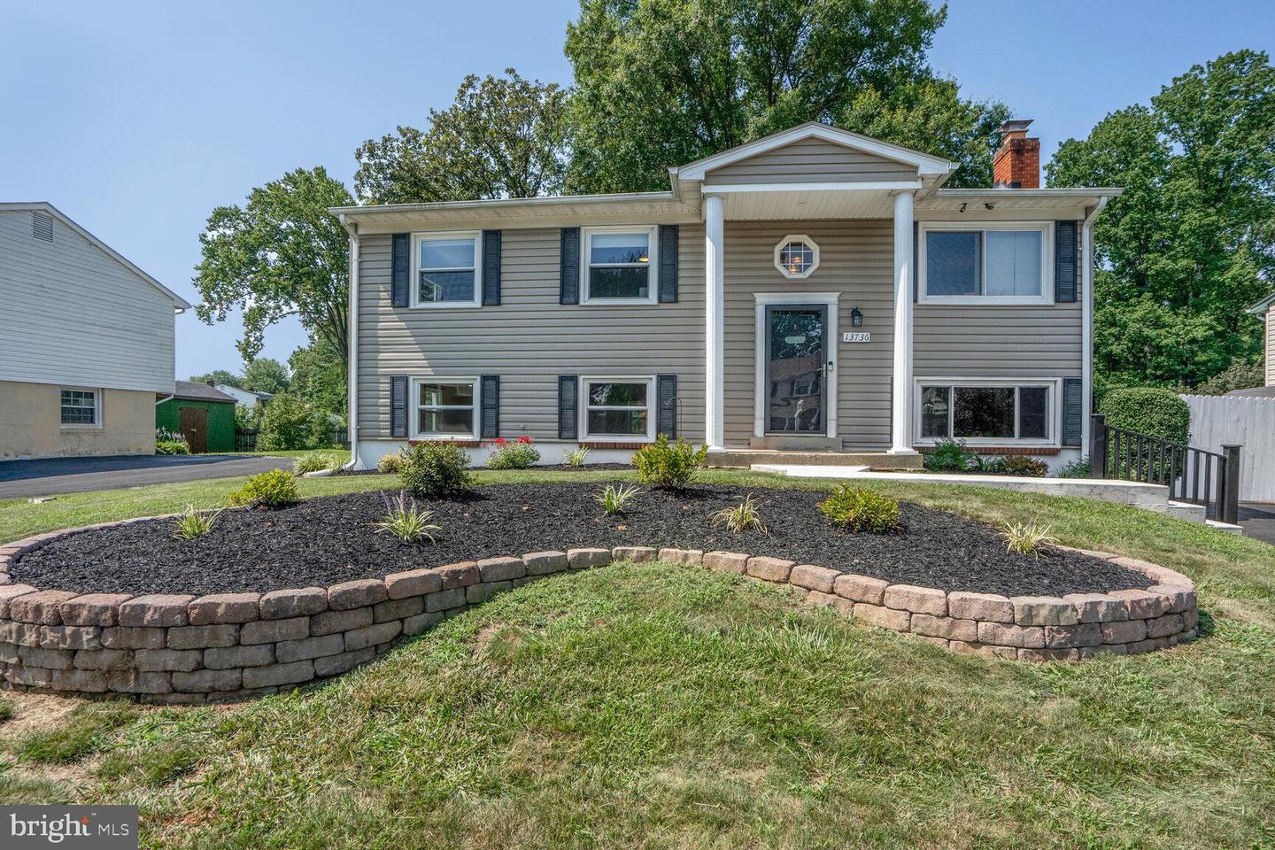 13736 LANGSTONE DR, WOODBRIDGE, Virginia 22193, 4 Bedrooms Bedrooms, ,3 BathroomsBathrooms,Residential,For sale,13736 LANGSTONE DR,VAPW2080414 MLS # VAPW2080414