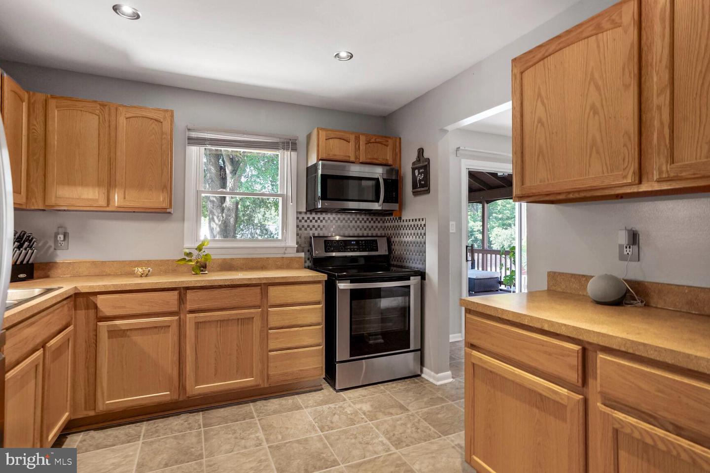 13736 LANGSTONE DR, WOODBRIDGE, Virginia 22193, 4 Bedrooms Bedrooms, ,3 BathroomsBathrooms,Residential,For sale,13736 LANGSTONE DR,VAPW2080414 MLS # VAPW2080414
