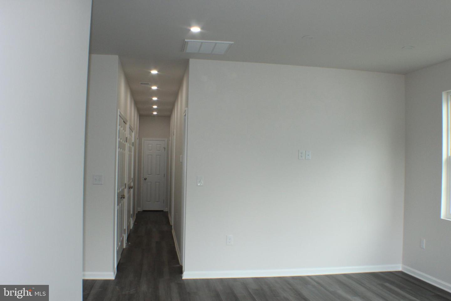 6263 TRUXTON CT, MOUNT JACKSON, Virginia 22842, 3 Bedrooms Bedrooms, 3 Rooms Rooms,2 BathroomsBathrooms,Residential,For sale,6263 TRUXTON CT,VASH2010154 MLS # VASH2010154