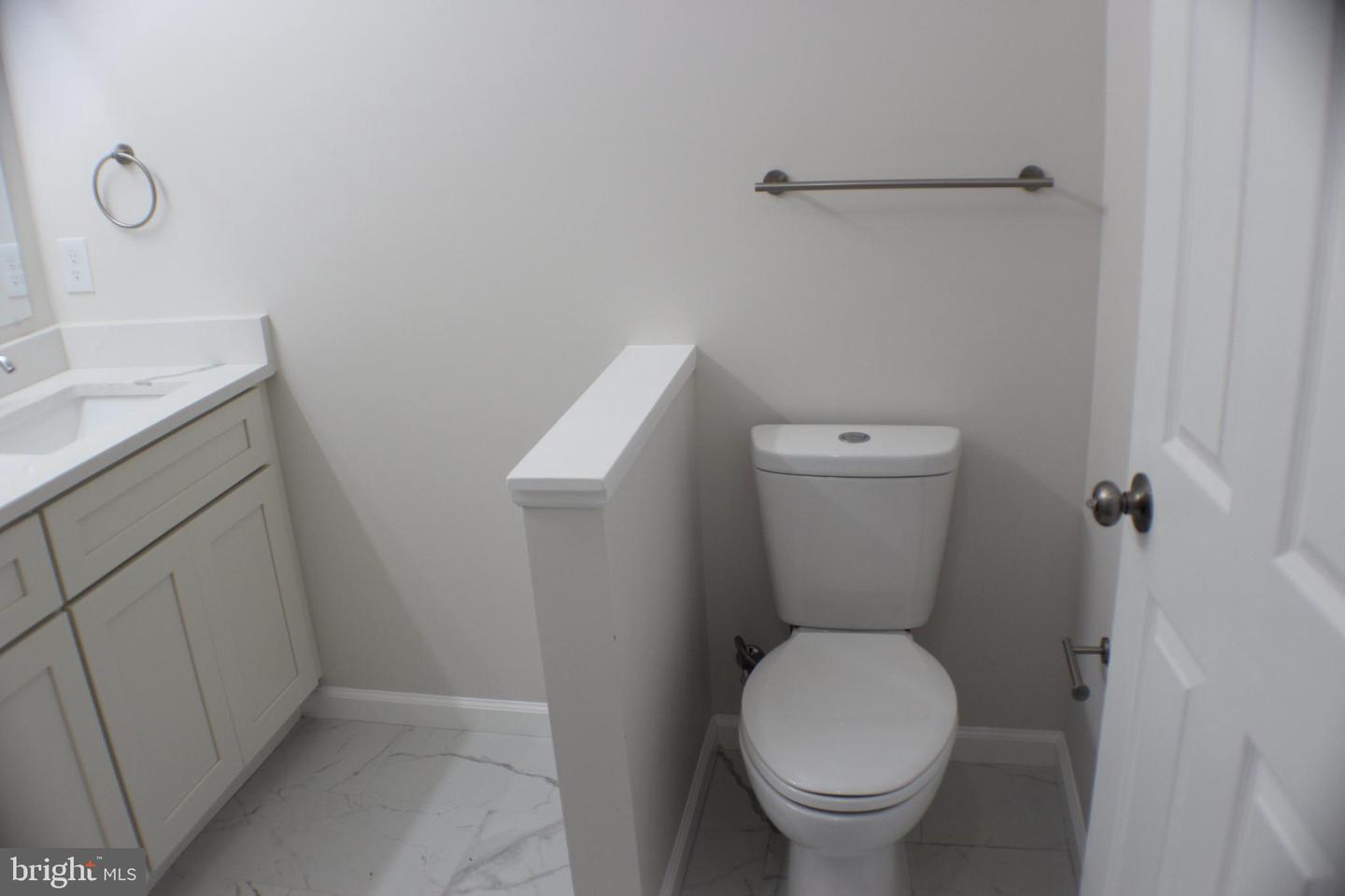 6263 TRUXTON CT, MOUNT JACKSON, Virginia 22842, 3 Bedrooms Bedrooms, 3 Rooms Rooms,2 BathroomsBathrooms,Residential,For sale,6263 TRUXTON CT,VASH2010154 MLS # VASH2010154
