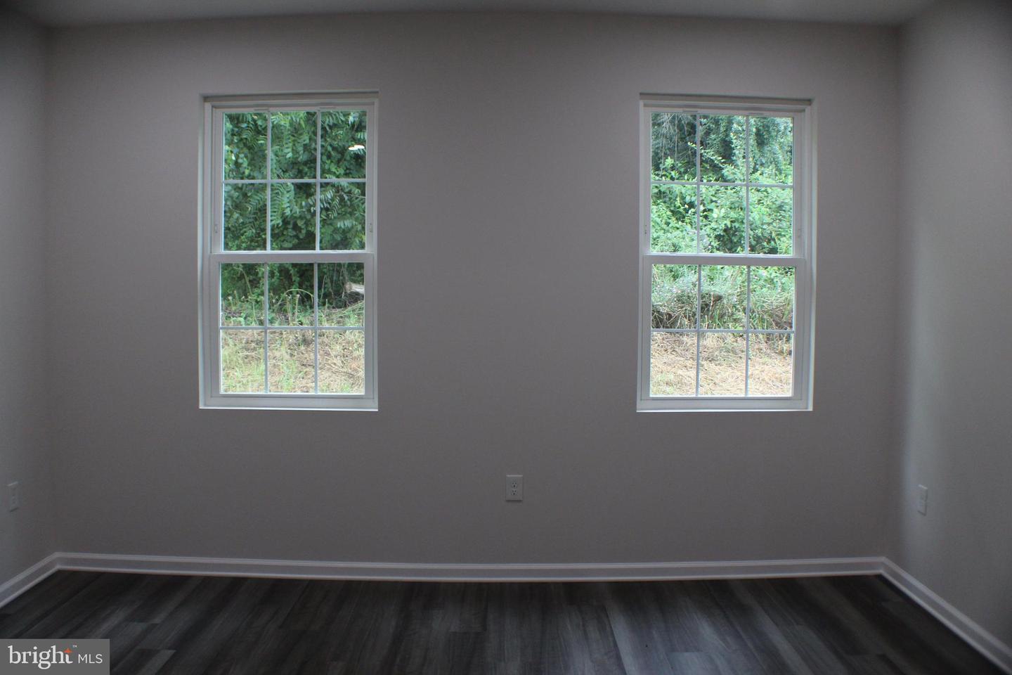 6263 TRUXTON CT, MOUNT JACKSON, Virginia 22842, 3 Bedrooms Bedrooms, 3 Rooms Rooms,2 BathroomsBathrooms,Residential,For sale,6263 TRUXTON CT,VASH2010154 MLS # VASH2010154